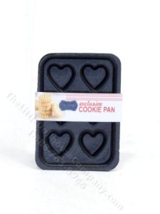 (image for) Miniature Heart-Shaped Baking Tray for Dollhouses