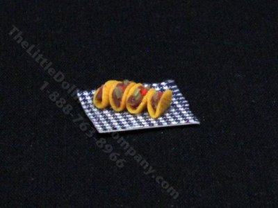 (image for) 1:24 Scale Miniature Beef Tacos for Dollhouses