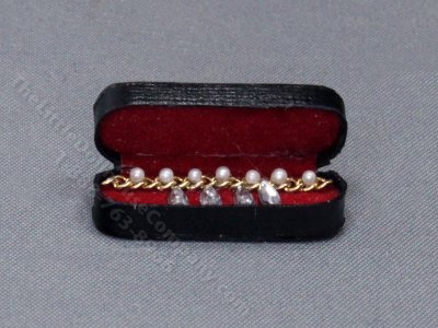(image for) Miniature Gold and Diamond Bracelet by Judith Blondell