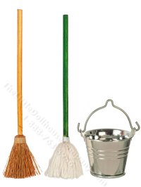 (image for) Miniature Green Cleaning Set for Dollhouses