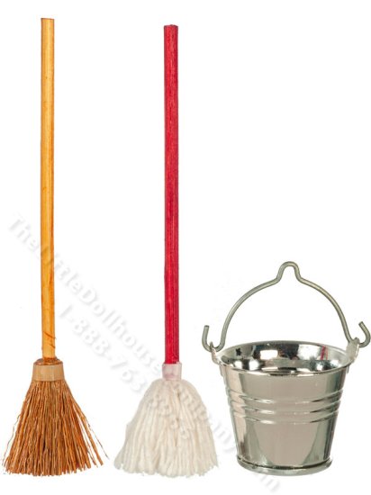 (image for) Miniature Red Cleaning Set for Dollhouses