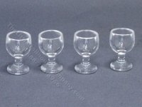 (image for) Miniature Set of 4 Plastic Wine Glasses for Dollhouses