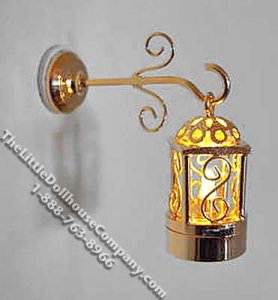 (image for) Miniature Battery Operated Two Piece Brass Coach Lamp