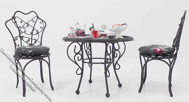 (image for) Dollhouse Miniature Dressed Patio Table 1:12 Scale