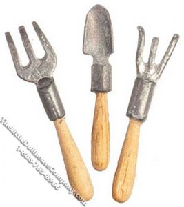 (image for) Miniature Set of 3 Garden Tools for Dollhouses