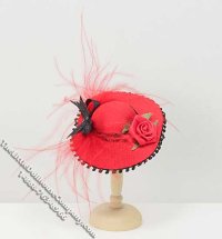 (image for) Miniature Red Ladies Hat w/Flower & Black Bow for Dollhouses