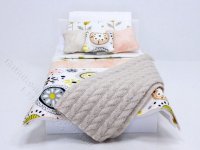 (image for) Miniature Yellow and Peach Floral Bedding for Dollhouses