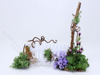(image for) Miniature Summer Garden Fence for Dollhouses