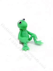 (image for) Miniature Kermit the Frog Toy for Dollhouses