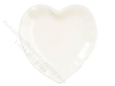 (image for) Miniature Heart Shaped Plate for Dollhouses
