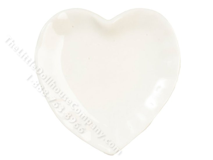 (image for) Miniature Heart Shaped Plate for Dollhouses