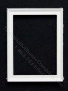 (image for) Miniature Large 'Allison' Frame - White