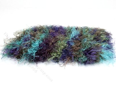 (image for) Miniature Fuzzy Throw Blanket or Shag Rug for Dollhouses