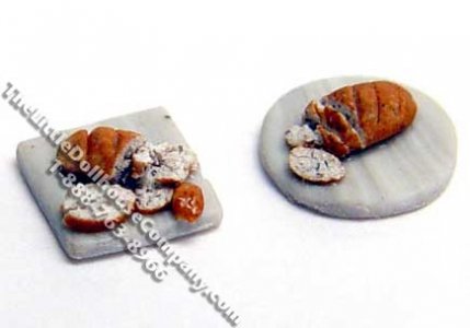 (image for) Dollhouse Scale Model 1:48 Set of Loaves on Boards