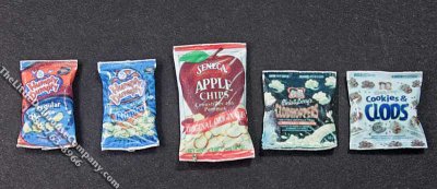 (image for) Miniature Bag of Snacks for Dollhouses (1/pk)