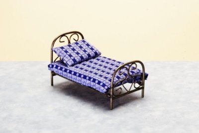 (image for) Scroll Single Bed