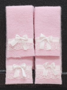 (image for) Miniature Pink 4-Piece Lace and Ribbon Trim Towel Set