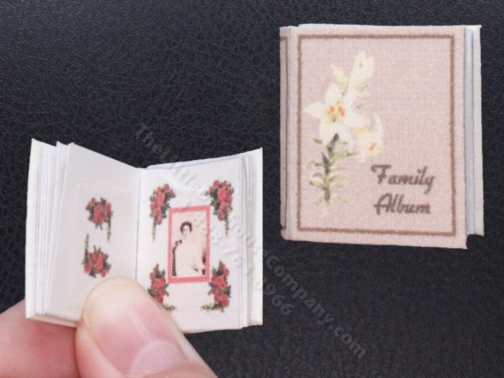(image for) Miniature Vintage Floral Family Album