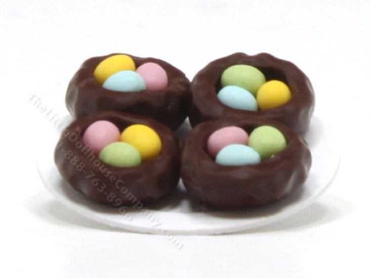 (image for) Miniature Easter Nests By Charlotte Willmott