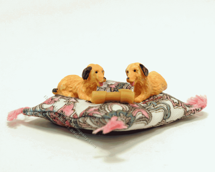 (image for) Miniature Puppies with Rawhide Bone