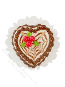 (image for) Miniature Chocolate Swirl Heart Cake for Dollhouses