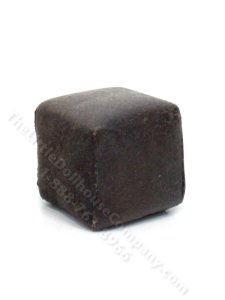 (image for) Miniature Padded Leather Cube by PRD Miniatures
