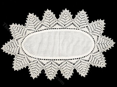 (image for) Miniature Handmade Oval Starburst Table Cloth for Dollhouses