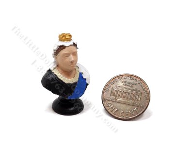 (image for) Miniature Queen Victoria Bust Ornament - Full Color