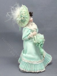 (image for) Lady in a Green and Lace Dress