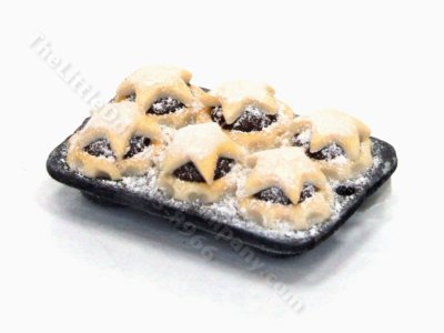 (image for) Miniature Mince Pies in Black Baking Pan by Charlotte Willmott