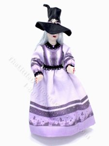 (image for) Elderly Witch in Halloween Gown by Patsy Thomas