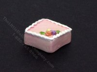 (image for) Miniature Pink Square Cake for Dollhouses