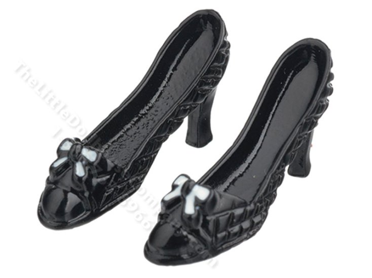 (image for) Miniature Pair of Lady's Black Pumps for Dollhouses