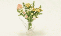 (image for) Miniature Glass Vase with Bouquet for Dollhouses