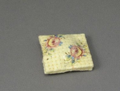 (image for) Dollhouse Miniature Rose Floral Pillow