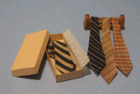 (image for) Miniature Ties on Rack and Boxed Kit