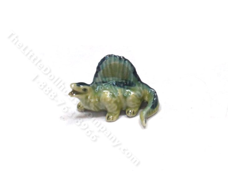 (image for) Miniature Dimetrodon Dinosaur Figurine for Dollhouses