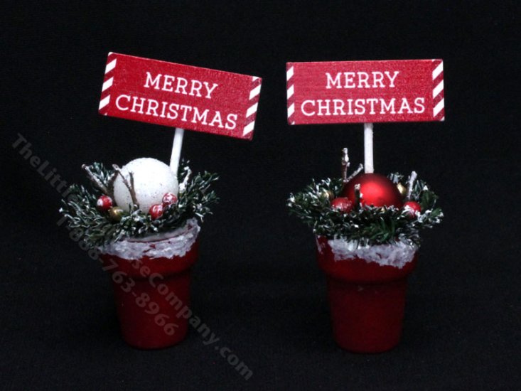 (image for) Miniature Christmas Flower Pot for Dollhouses (1pc)
