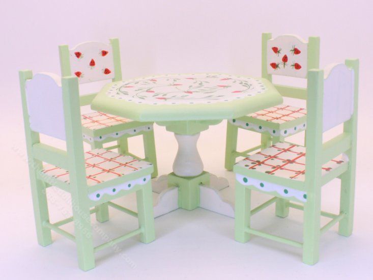 (image for) Miniature Pastel Strawberry Table and Four Chairs