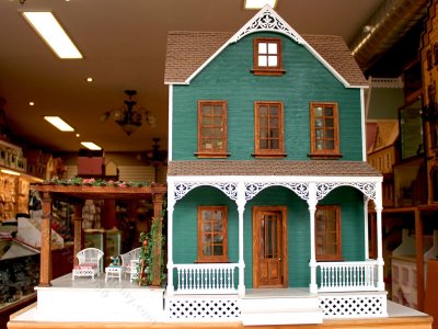 (image for) Assembled Penny Lane House