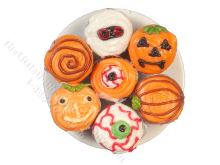 (image for) Miniature Halloween Cupcakes for Dollhouses