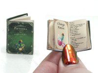 (image for) Miniature Book: 'Potions'