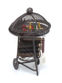 (image for) Miniature Wood-Burning Barbecue with Cooking Food and Accesories