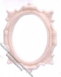 (image for) Miniature Antique White Oval Frame for Dollhouses
