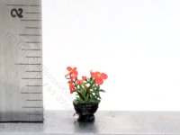 (image for) 1/144 Scale Vase of Poppies for Dollhouses