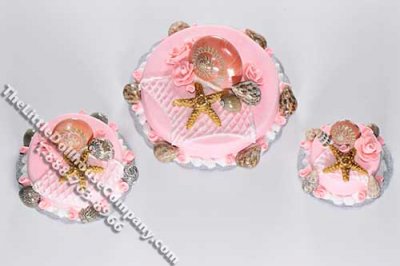 (image for) Dollhouse Scale Model Set of 3 Ocean Wedding Cakes