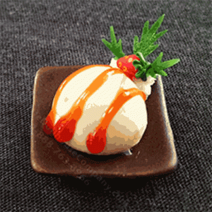 (image for) Miniature Dome Pudding with Caramel Drizzle on Square Plate