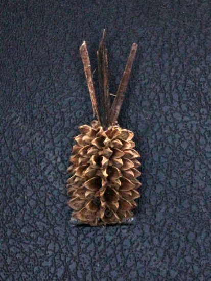 (image for) Miniature Pineapple Statue for Dollhouses