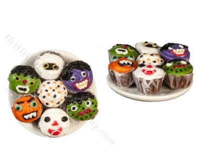 (image for) Miniature Halloween Cupcakes for Dollhouses