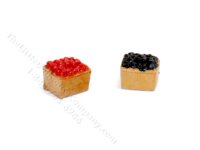 (image for) Miniature Pint of Raspberries and Blueberries for Dollhouses